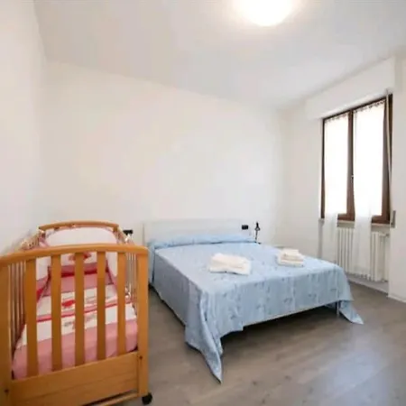 All'antica Pesa Apartment *